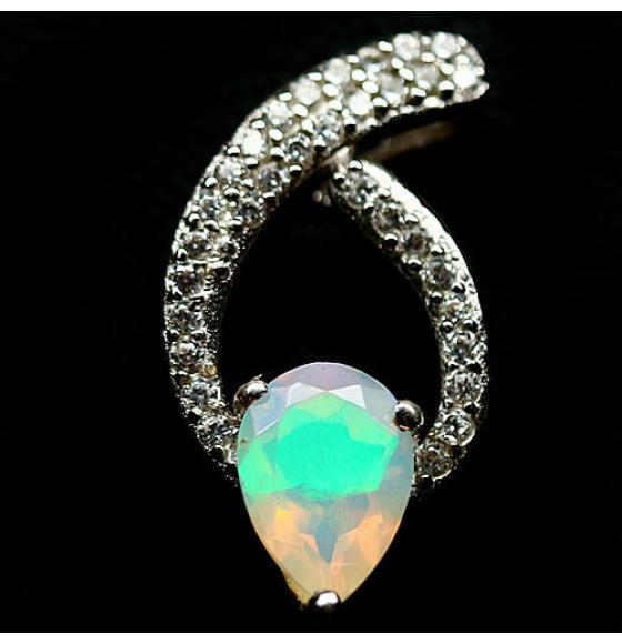 серебряный кулон с эфиопским опалом