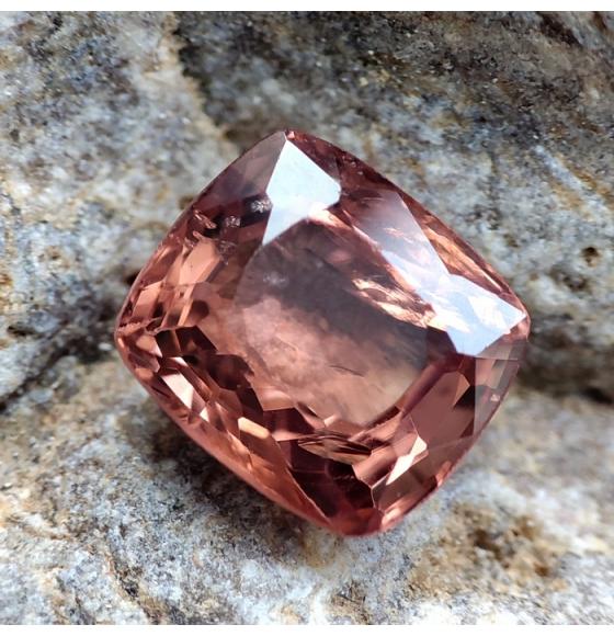 Brownish Peach шпінель