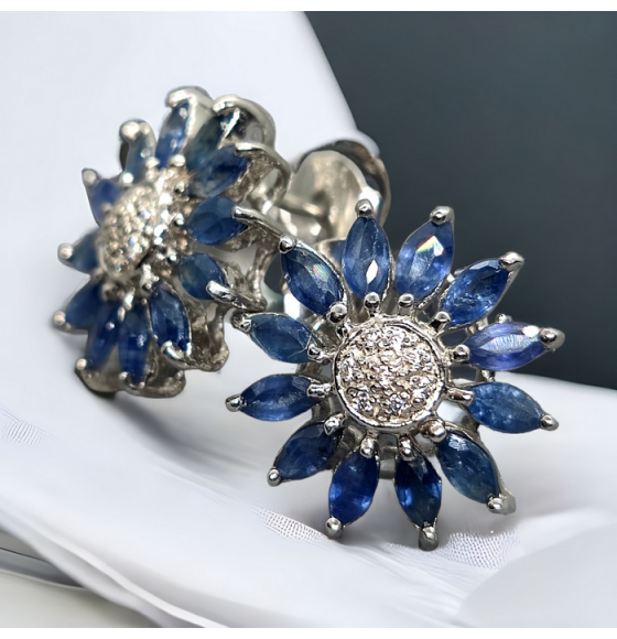 Серебряные серьги с сапфиром Астры