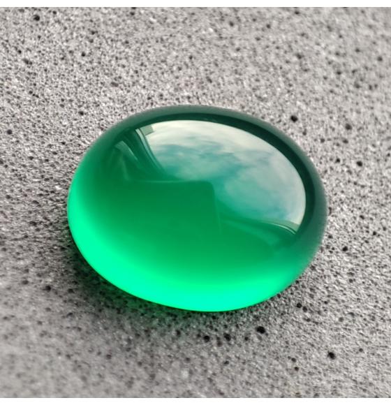 Купити натуральний онікс Онікс зелений кабошон