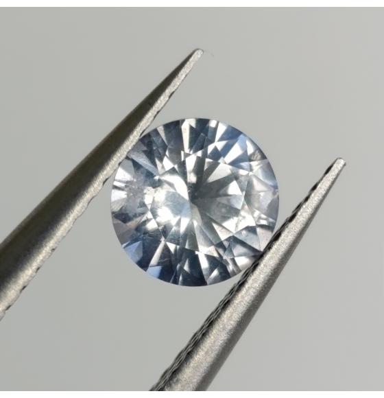 Серебристая Шпинель цвет платинум 6мм