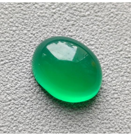 Камень оникс зелёного цвета  Зелёный оникс купить недорого