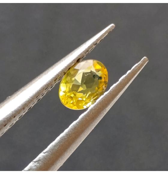 Жёлтый сапфир 4*3мм