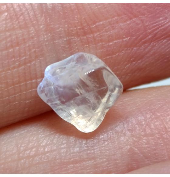 Лунный камень адуляр без огранки 