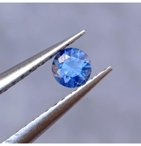 Голубой васильковый сапфир 0.2ct Сапфир васильковый 3.4мм