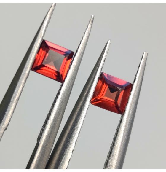 гранат пара квадрат 3мм