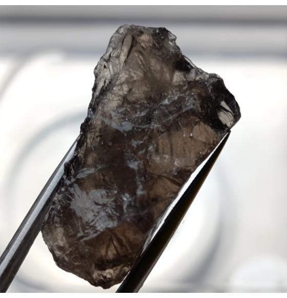 Раухтопаз без огранки 