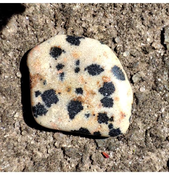 Яшма далматиновая цена