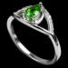 кольцо с зеленым драгоценным камнем