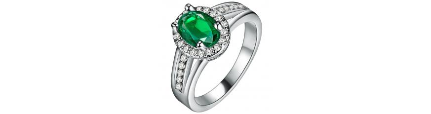кольцо с зеленым камнем купить в Украине